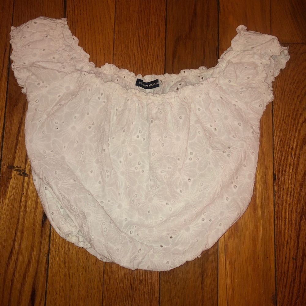 RARE BRANDY MELVILLE FLORAL TOP